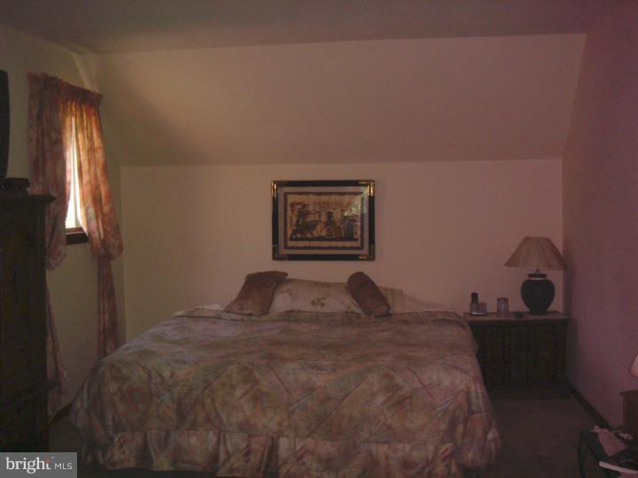 223 Cedar Knoll Road Coatesville, PA 19320 - Photo 11 of 16 Bedroom - Main