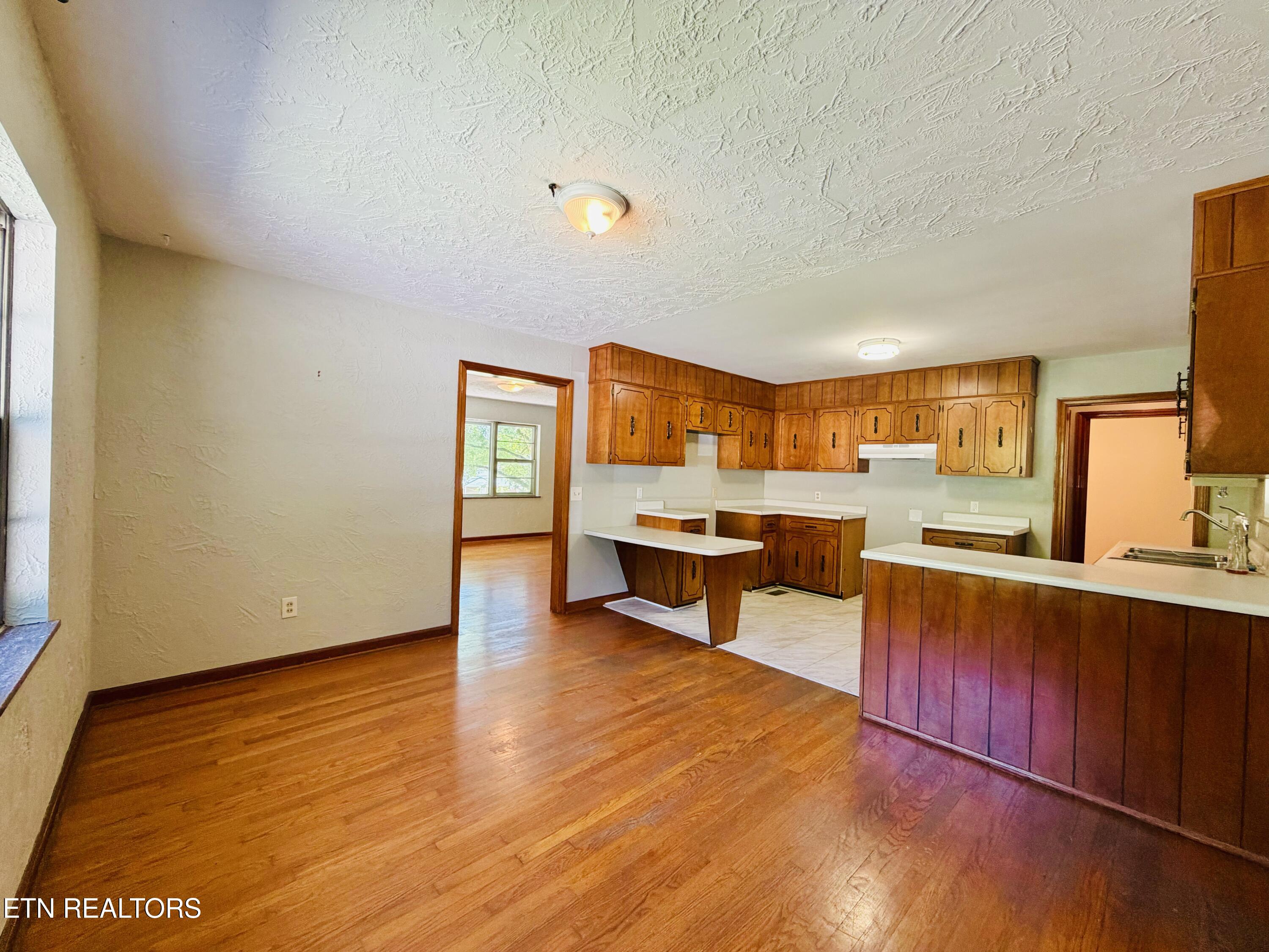2837 Wildwood Road Maryville, TN 37804 - Photo 8 of 53 Dining Area