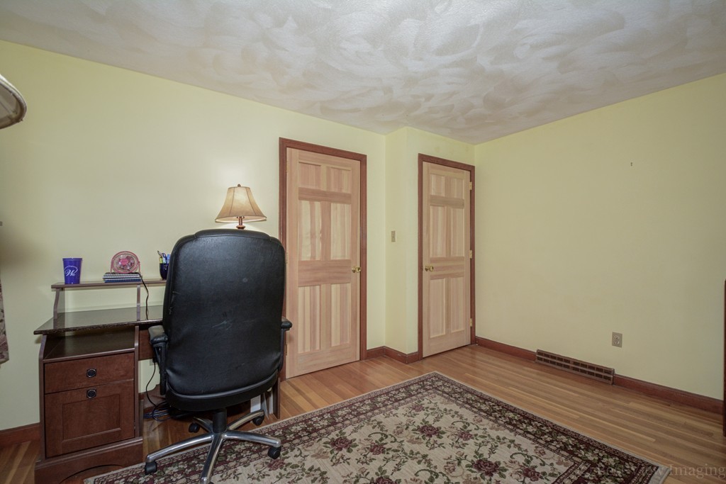 28 Horseshoe Road Chelmsford, MA 01824 - Photo 24 of 29 Gallery Image 24