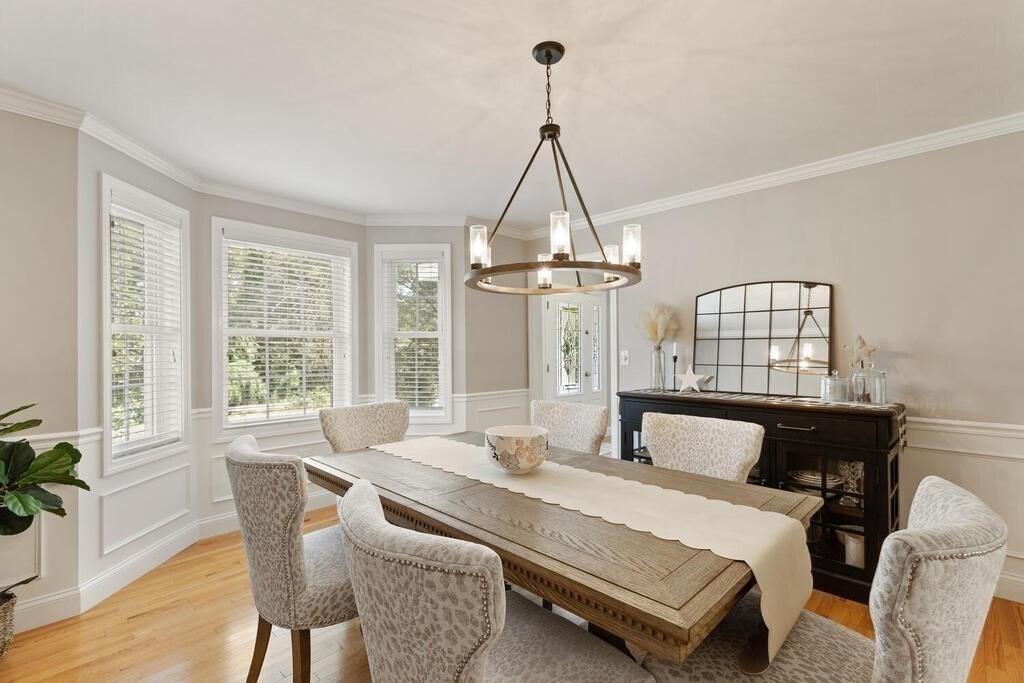 1198 Main Street Reading, MA 01867 - Photo 11 of 32 Gallery Image 11