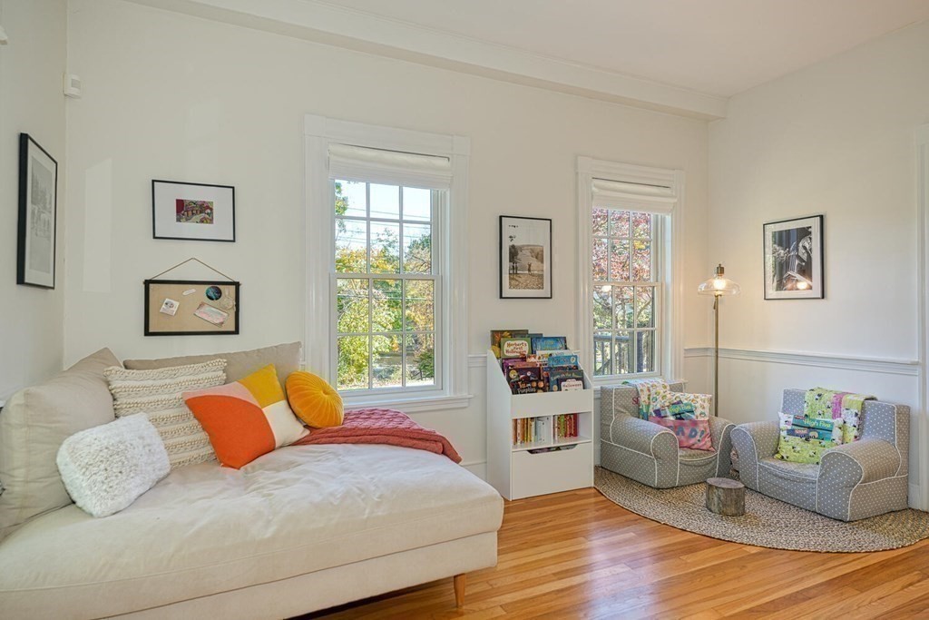 12 Woodside Road Winchester, MA 01890 - Photo 11 of 42 Gallery Image 11
