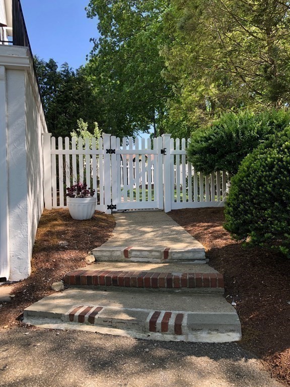 12 Woodside Road Winchester, MA 01890 - Photo 40 of 42 Gallery Image 40