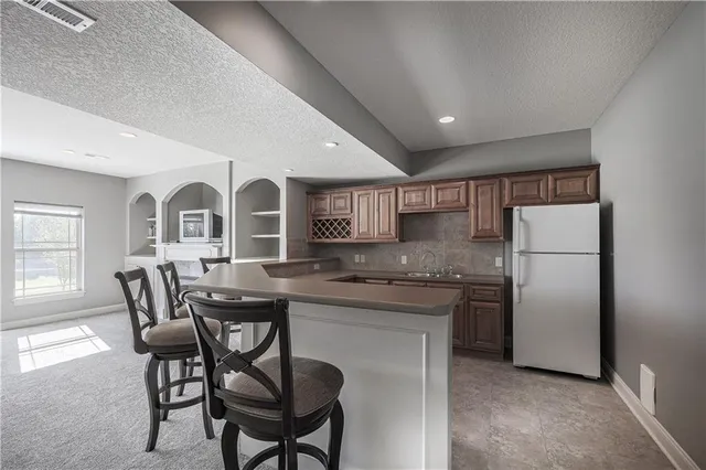 $5,000 | 5029 Woodstock Court, Shawnee, KS 66218