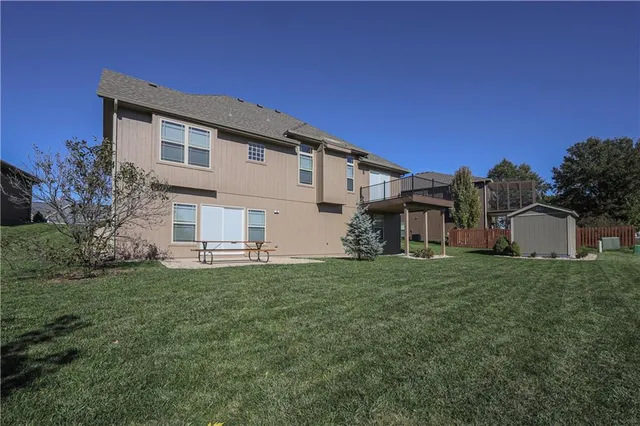 $5,000 | 5029 Woodstock Court, Shawnee, KS 66218