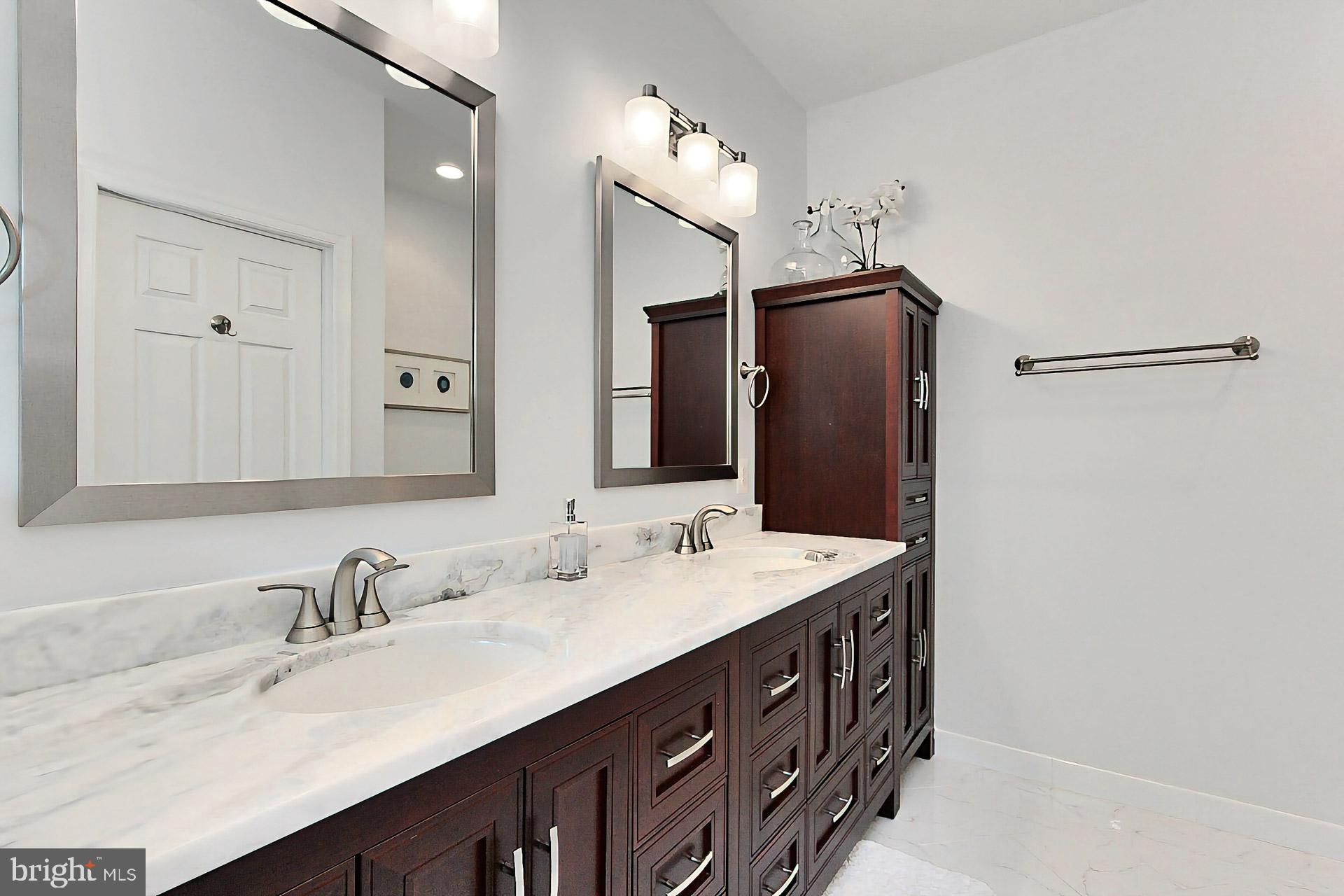 631 Spring Street Herndon, VA 20170 - Photo 36 of 70