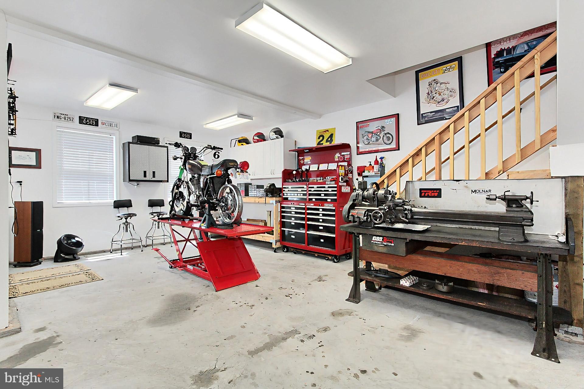 631 Spring Street Herndon, VA 20170 - Photo 47 of 70