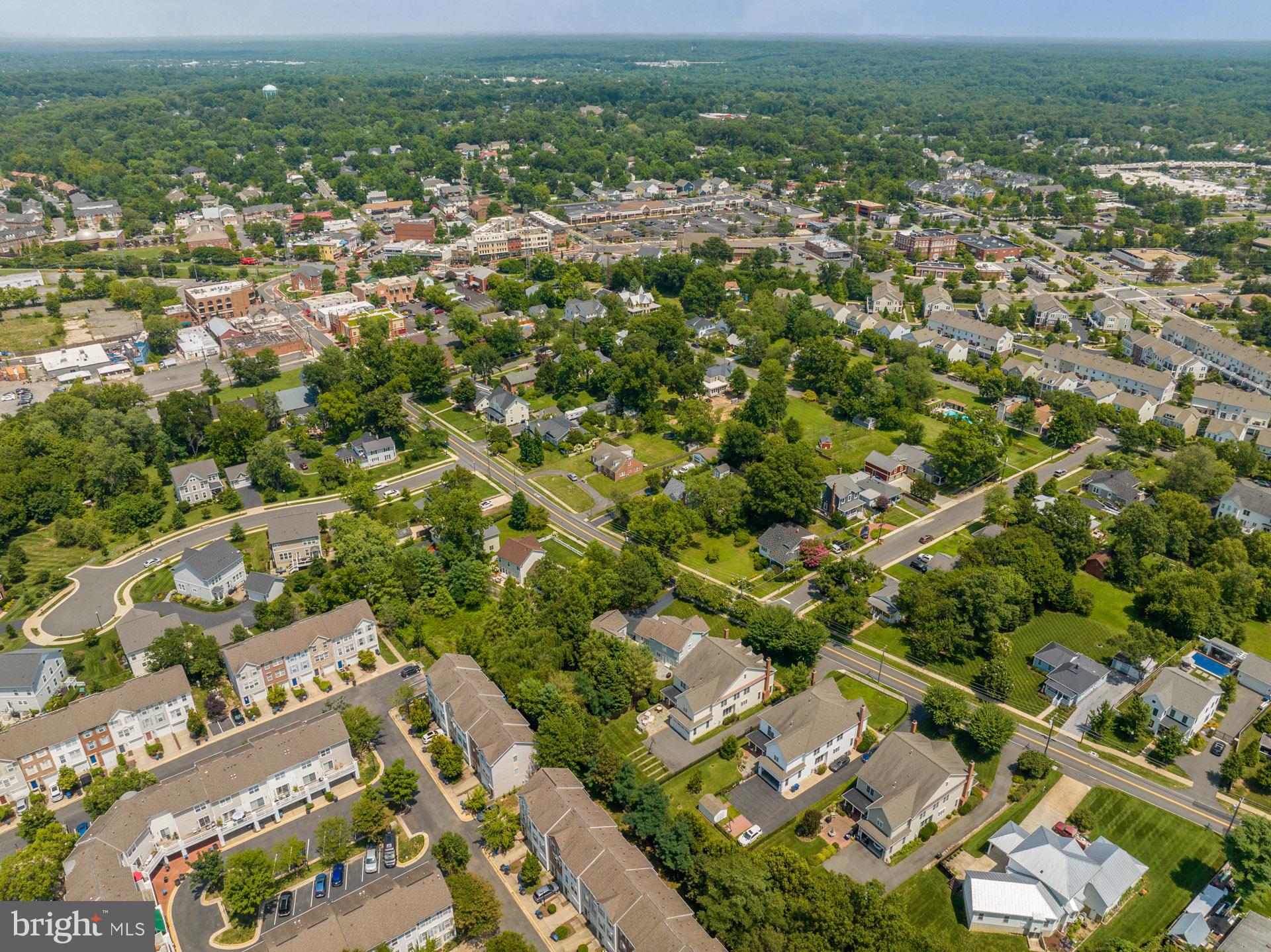 631 Spring Street Herndon, VA 20170 - Photo 62 of 70