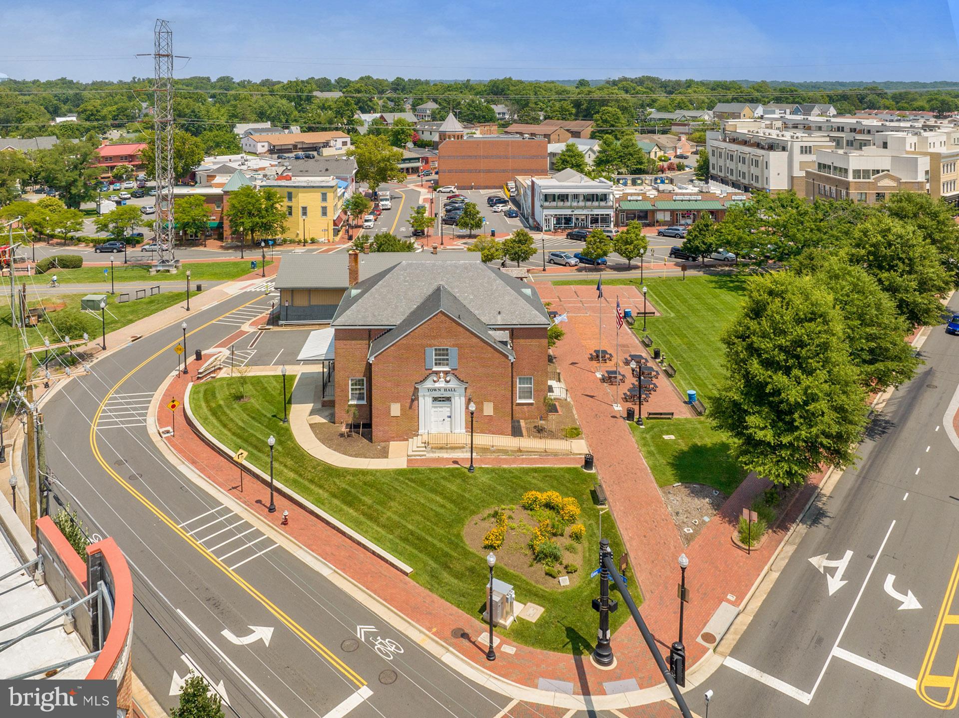 631 Spring Street Herndon, VA 20170 - Photo 64 of 70