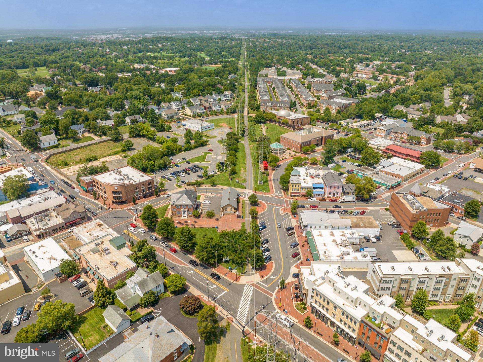 631 Spring Street Herndon, VA 20170 - Photo 65 of 70