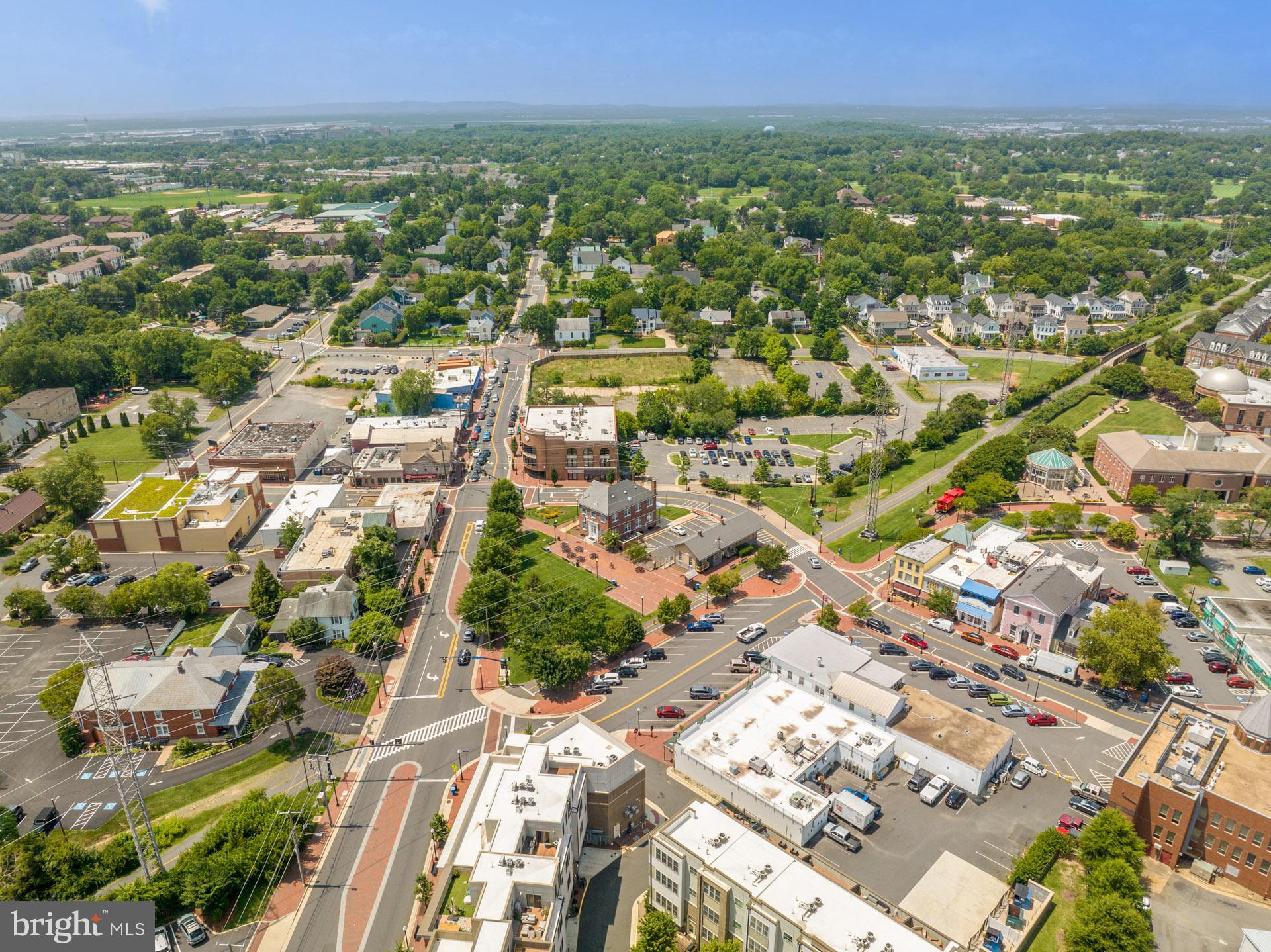631 Spring Street Herndon, VA 20170 - Photo 66 of 70