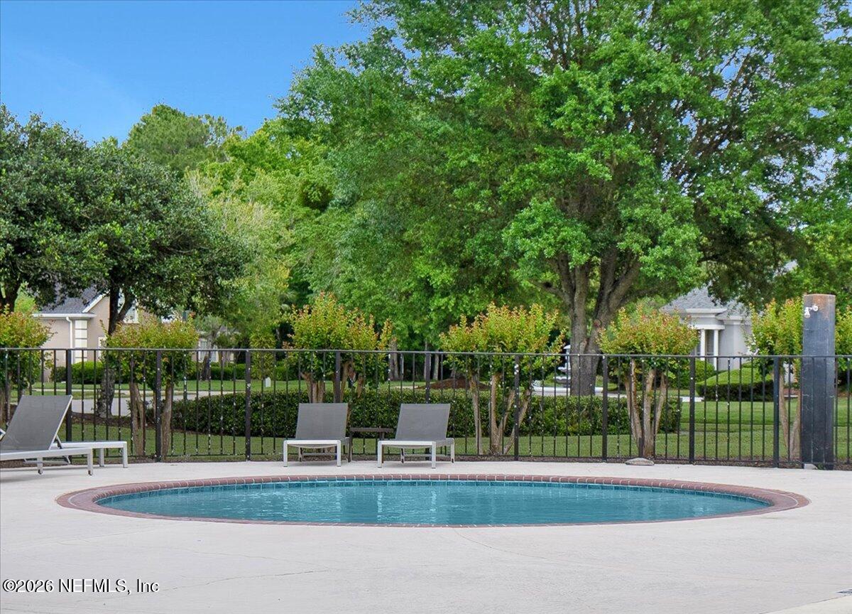9957 Chelsea Lake Road Jacksonville, FL 32256 - Photo 44 of 73 a view of a park