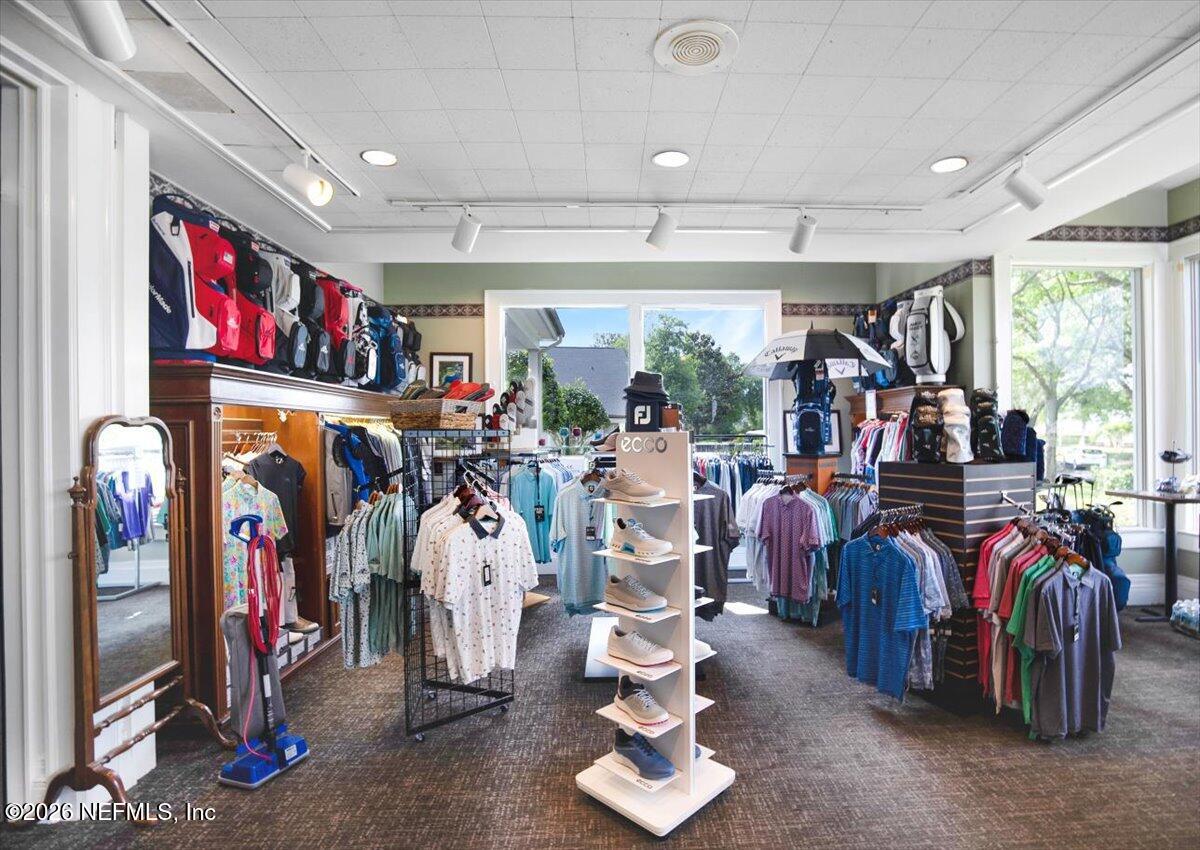 9957 Chelsea Lake Road Jacksonville, FL 32256 - Photo 64 of 73 a view of a room with gym equipment