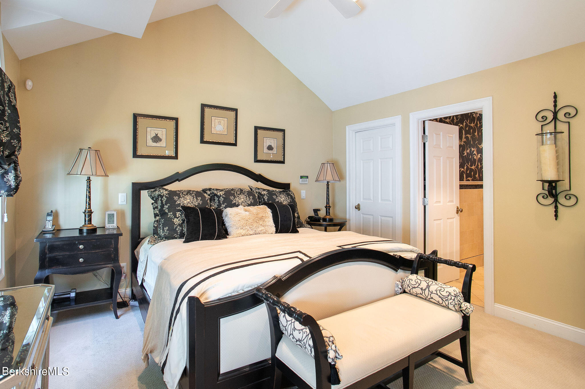 372 Deer Run Otis, MA 01253 - Photo 12 of 44 primary suite