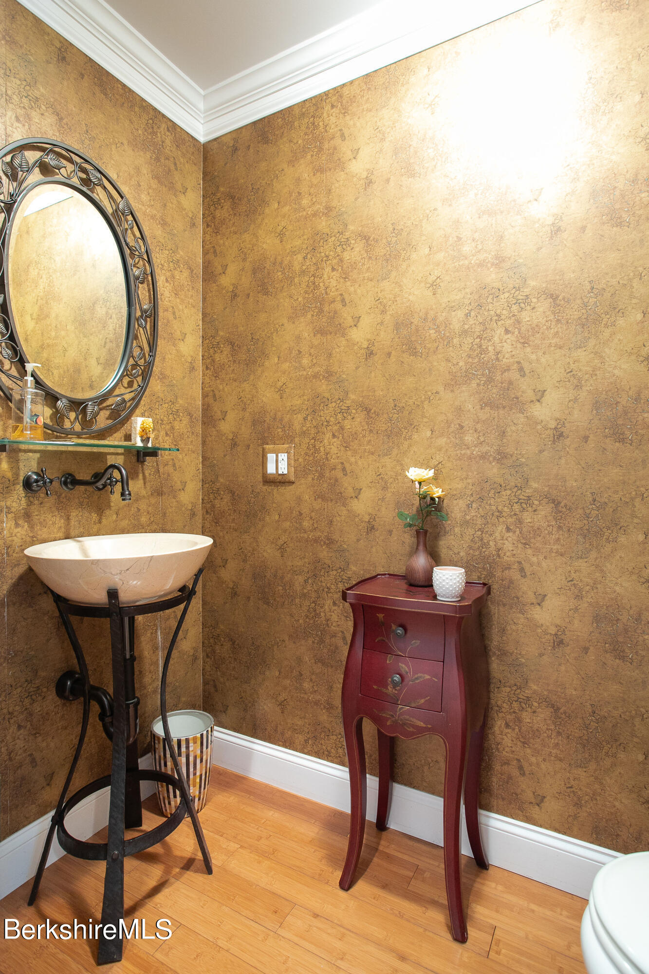 372 Deer Run Otis, MA 01253 - Photo 16 of 44 half bath in foyer