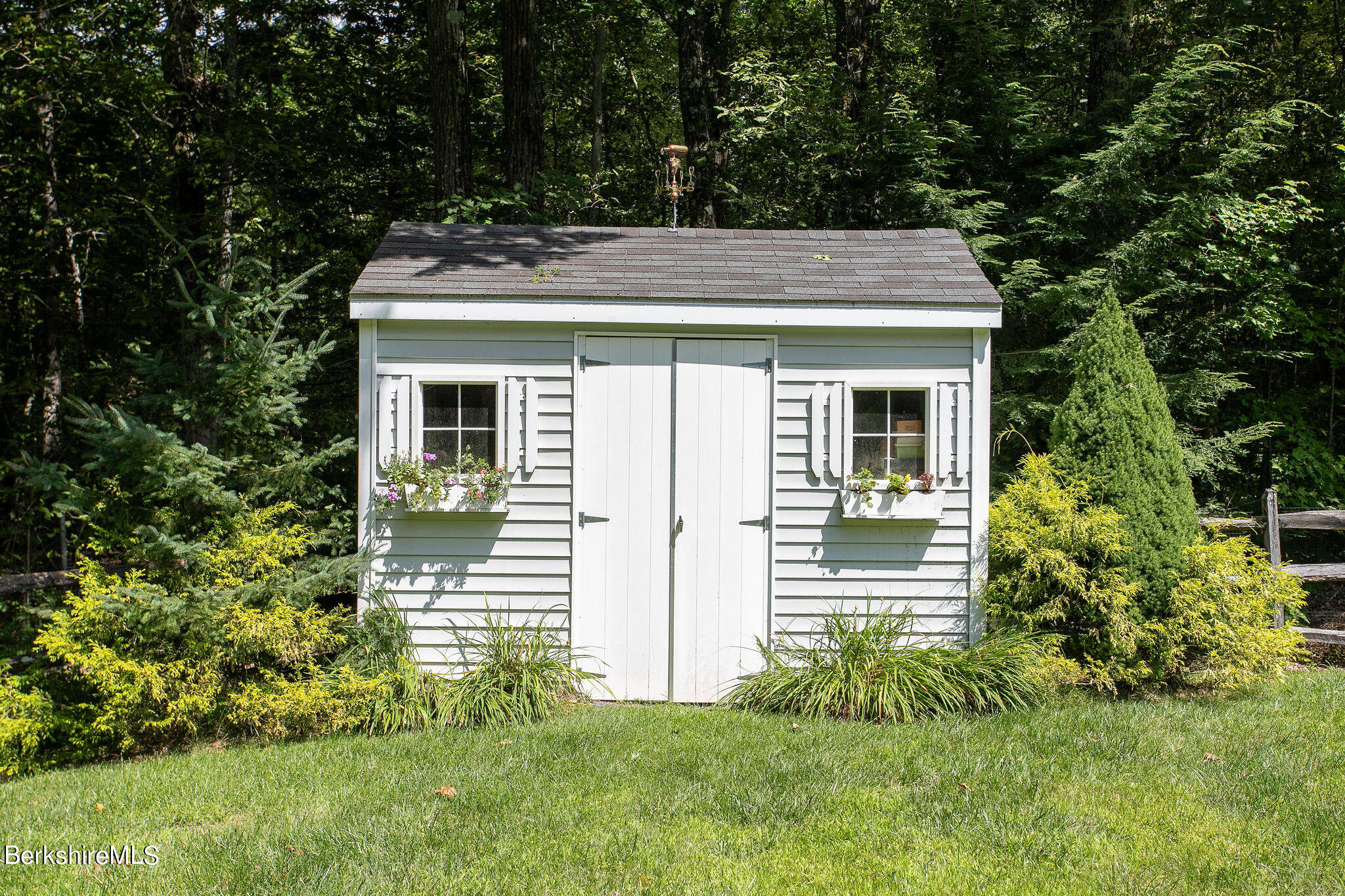 372 Deer Run Otis, MA 01253 - Photo 32 of 44 shed