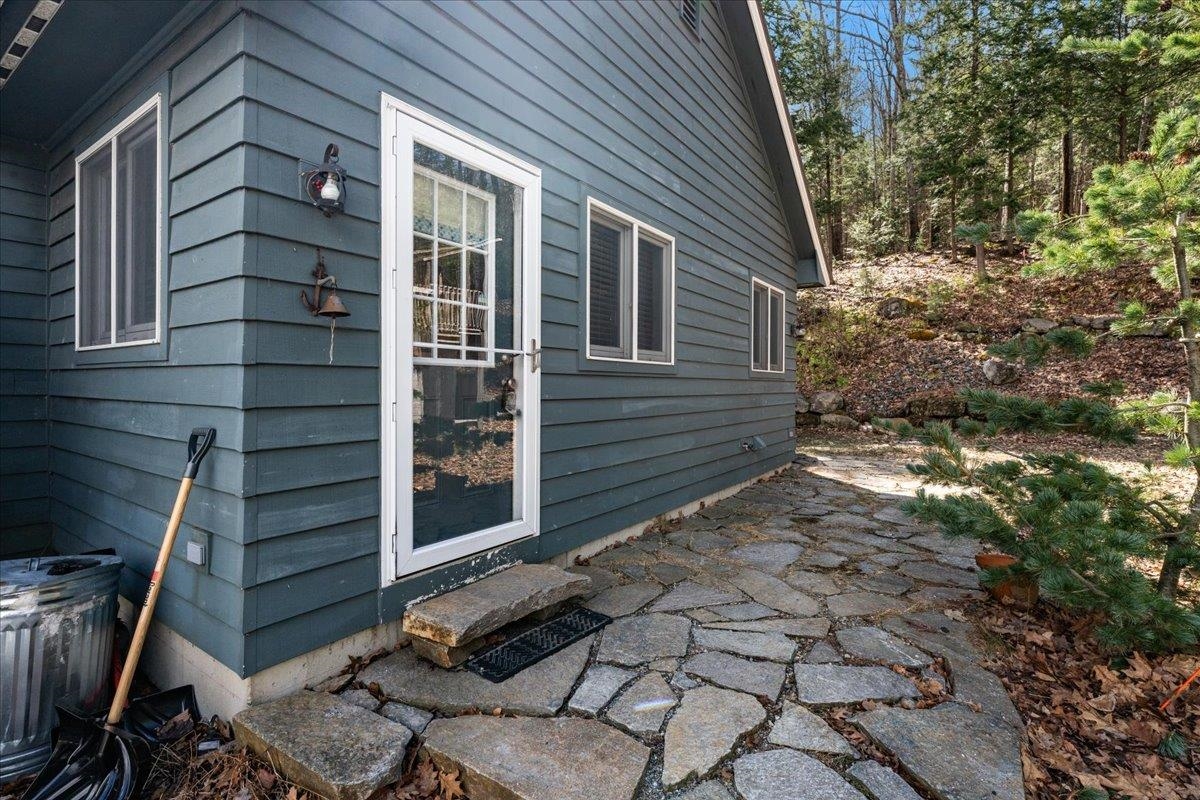 648 New Hampshire Rte 103 Sunapee, NH 03782 - Photo 22 of 28