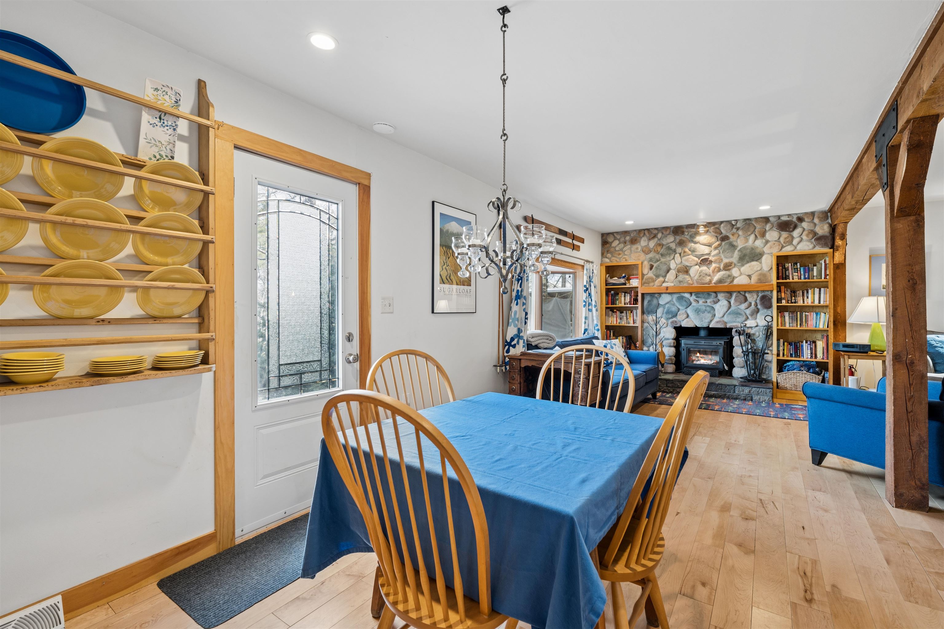 648 New Hampshire Rte 103 Sunapee, NH 03782 - Photo 5 of 28