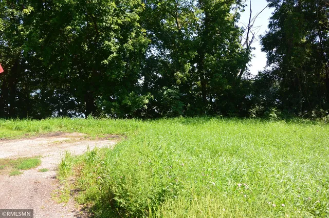 $60,000 | 1199 East 2nd Street, Glencoe, MN 55336