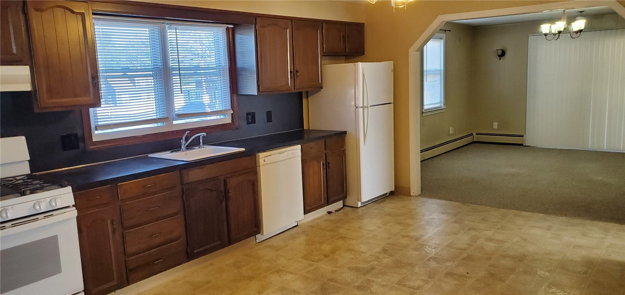 1381 Mineral Spring Avenue North Providence, RI 02904 - Photo 2 of 7