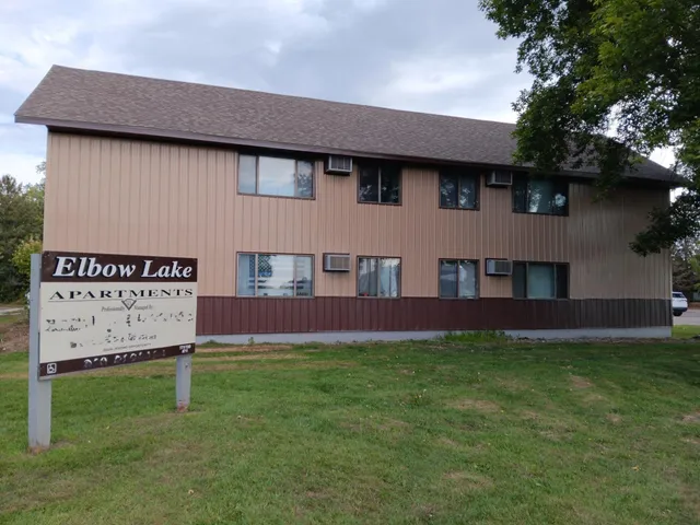 $760 | 10 12th Avenue Northeast, Unit 14, Elbow Lake, MN 56531
