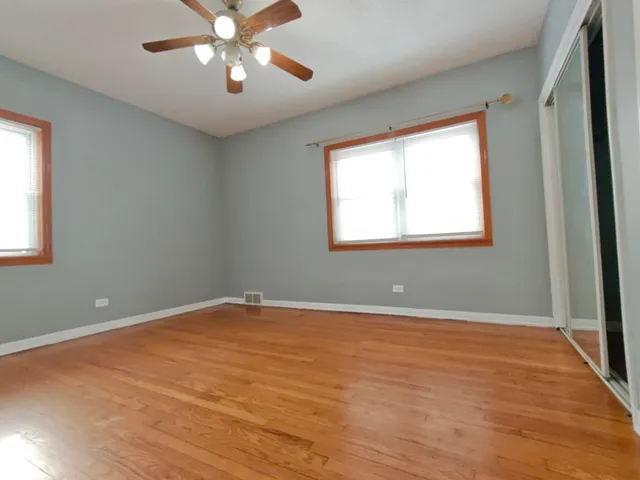 $2,000 | 2437 West Balmoral Avenue, Unit 2, Chicago, IL 60625