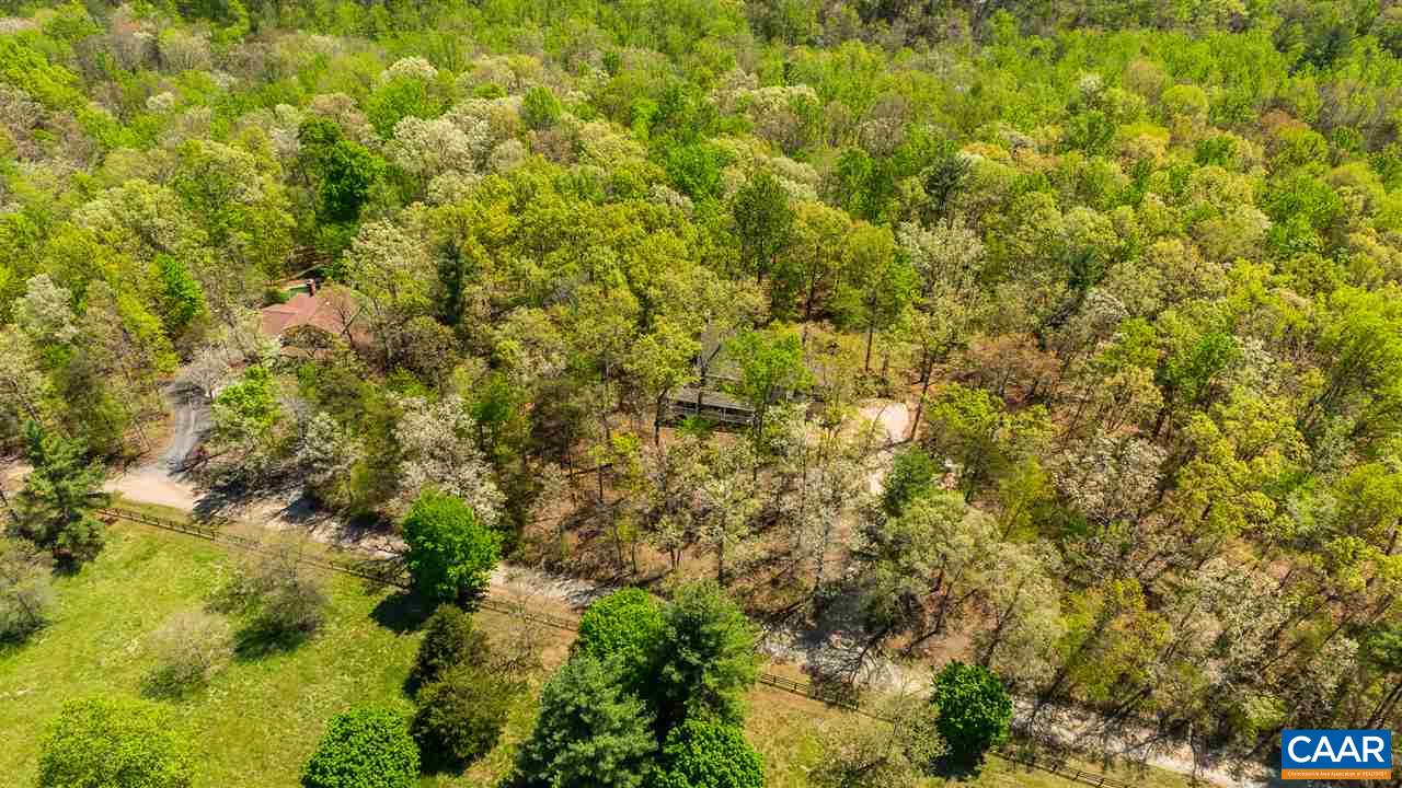 2845 Ridge Road Charlottesville, VA 22901 - Photo 5 of 50 a view of a yard