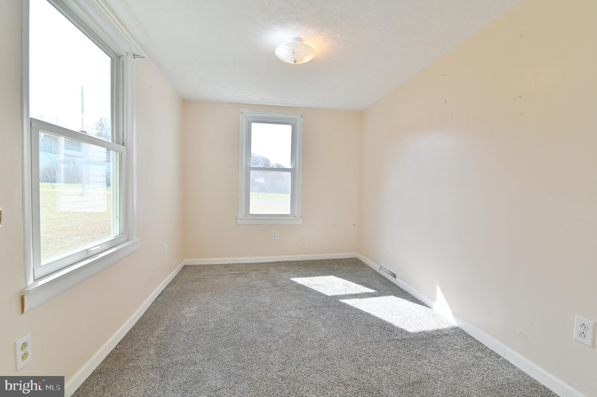 1453 Redman Store Road Luray, VA 22835 - Photo 15 of 36 Gallery Image 15