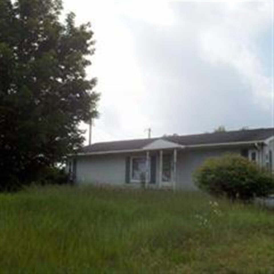 14018 State Line Road Bristol, IN 46507 - Photo 1 of 1 Gallery Image 1