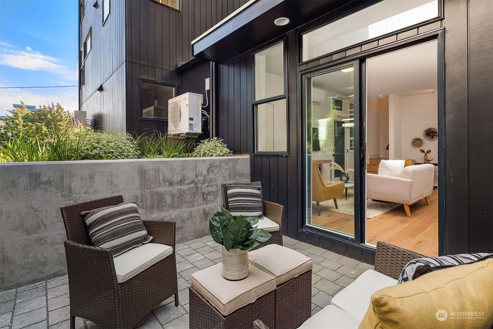 522 North 86th Street Seattle, WA 98103 - Photo 12 of 24 Gallery Image 12