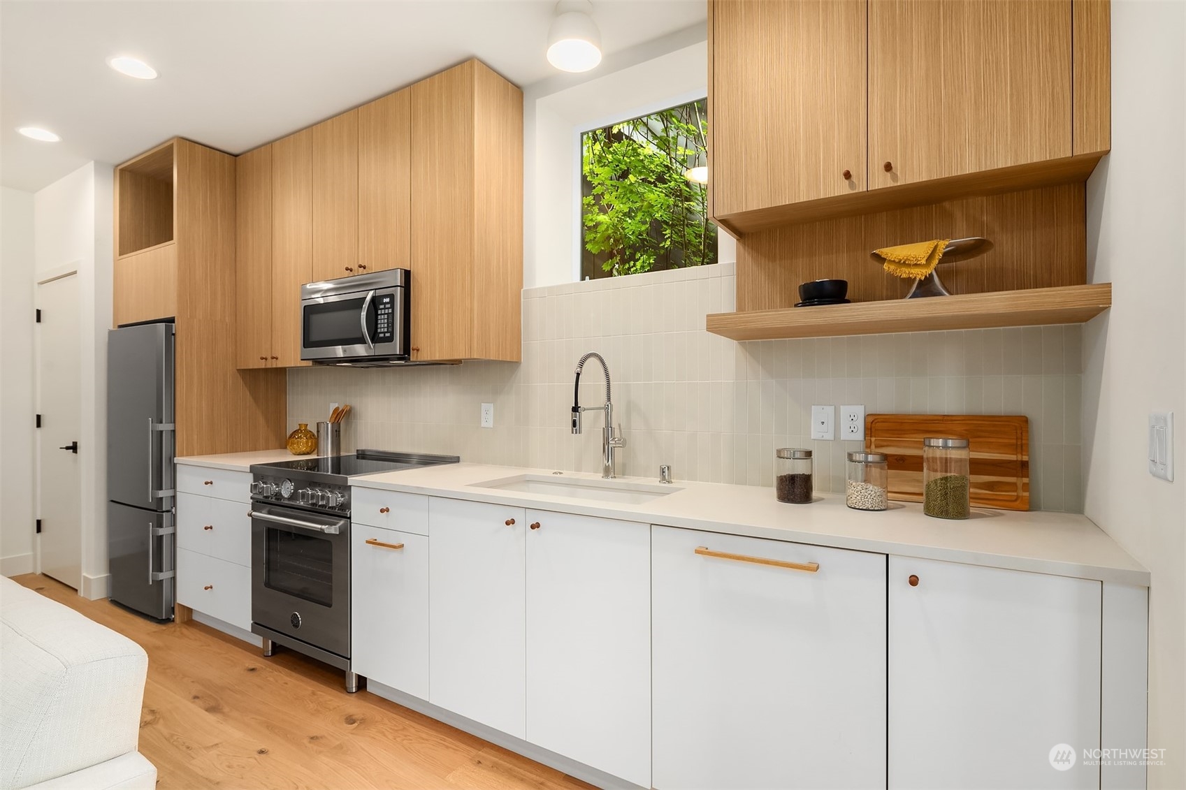 522 North 86th Street Seattle, WA 98103 - Photo 9 of 24 Gallery Image 9