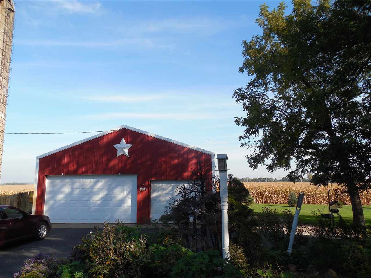 5980 Garden Plain Road Fulton, IL 61252 - Photo 2 of 21