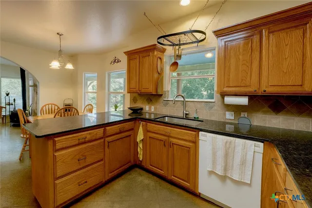 $378,900 | 1652 Homestead Drive, Kempner, TX 76539