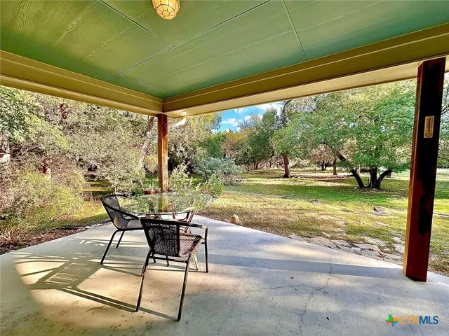 $378,900 | 1652 Homestead Drive, Kempner, TX 76539