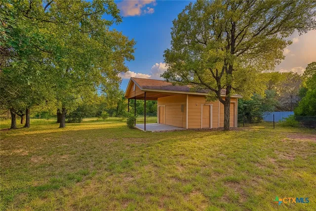 $378,900 | 1652 Homestead Drive, Kempner, TX 76539