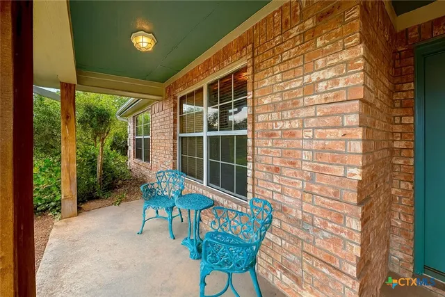 $378,900 | 1652 Homestead Drive, Kempner, TX 76539