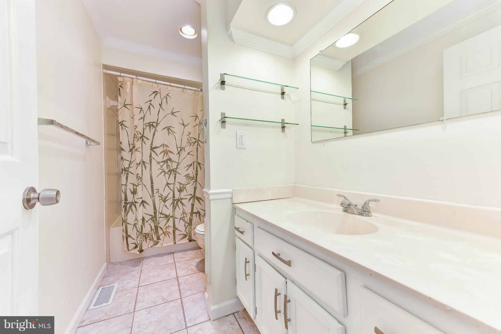 3711 Kidder Road Clinton, MD 20735 - Photo 16 of 30 Bath