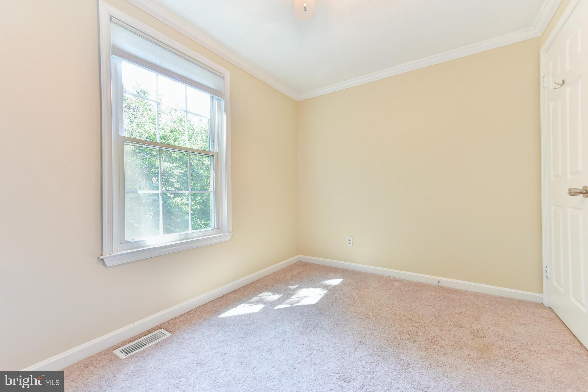 3711 Kidder Road Clinton, MD 20735 - Photo 17 of 30 Bedroom