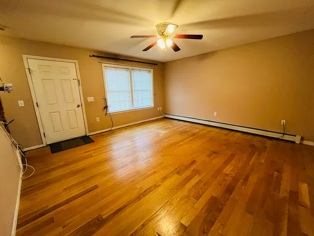 $2,700 | 37 Glen Avenue, Unit 12, Chelmsford, MA 01824