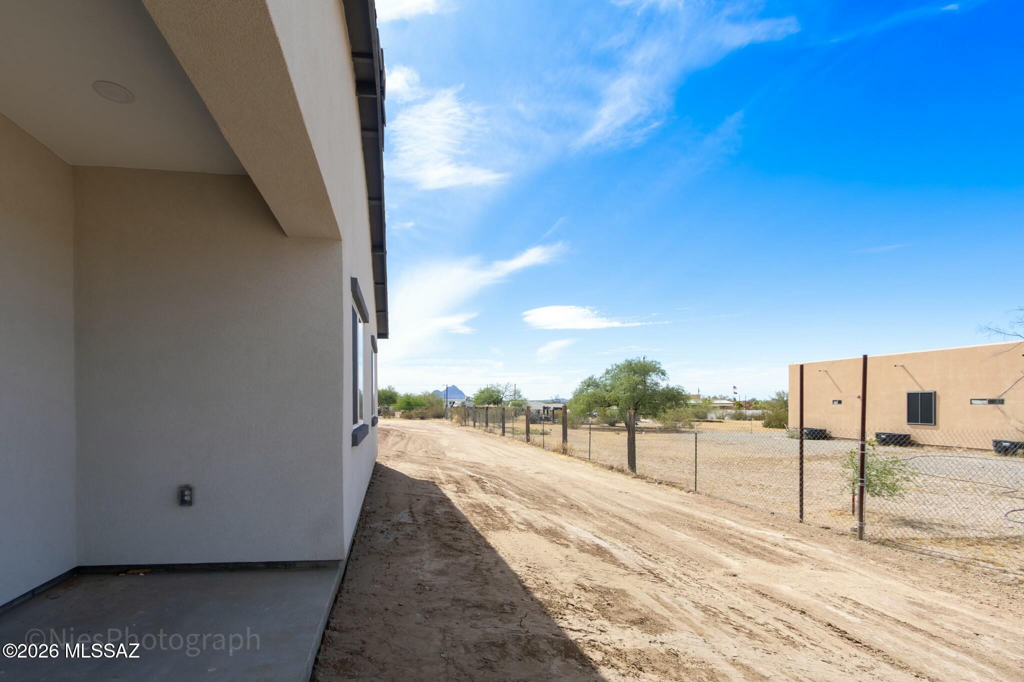 12603 North Carbine Road Marana, AZ 85653 - Photo 39 of 43 IMG_3354