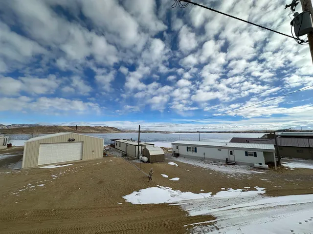 $86,000 | 40 Seminoe Boat Club, Sinclair, WY 82334