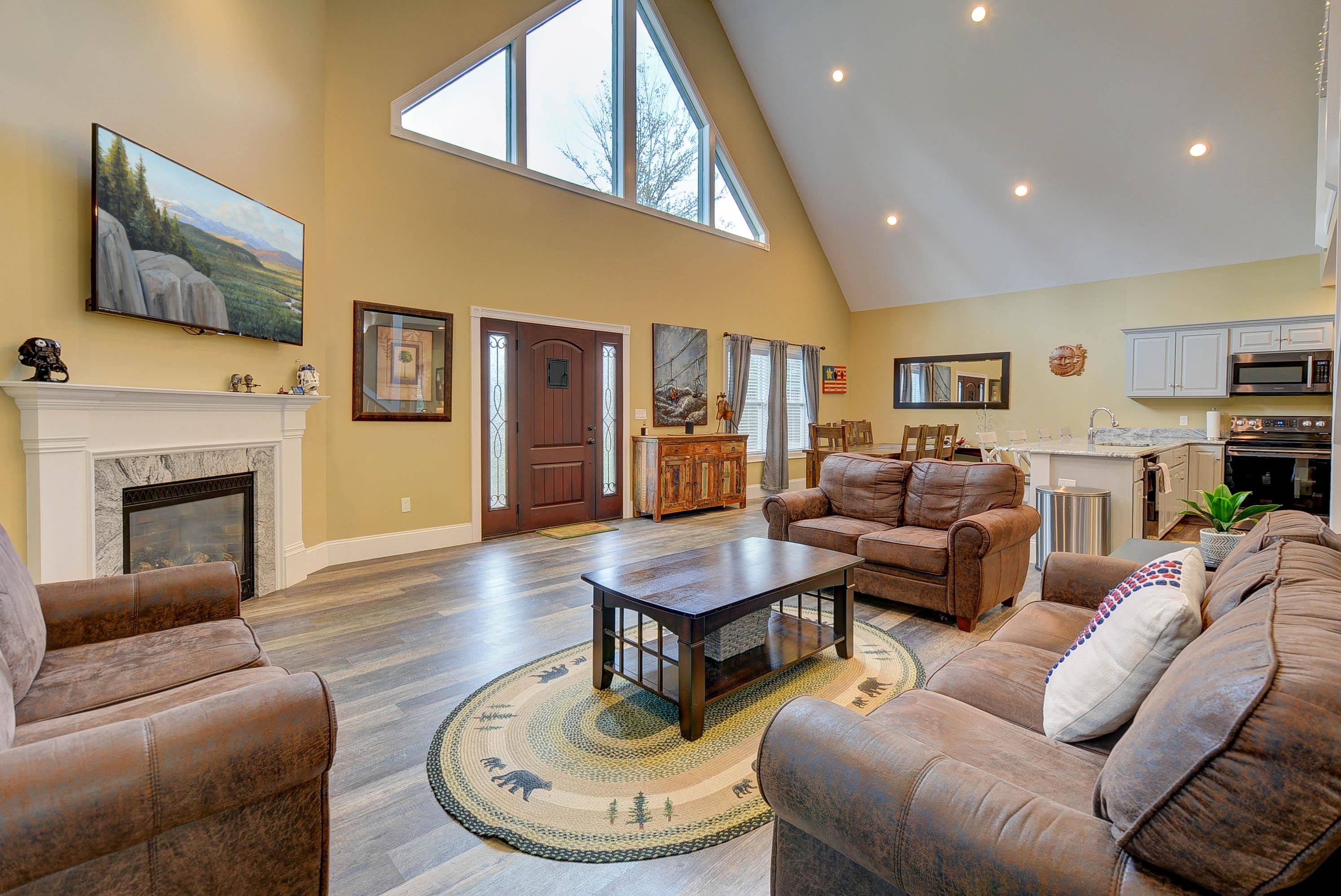 101 Cranmore Road, Unit 2 Conway, NH 03860 - Photo 5 of 48