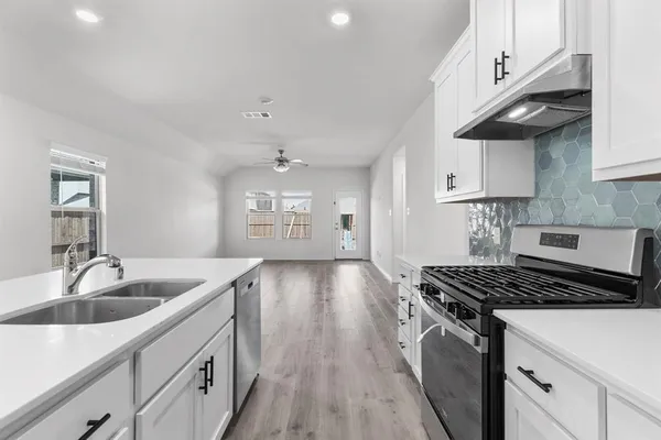 $2,200 | 601 Liliana Lane, Anna, TX 75409