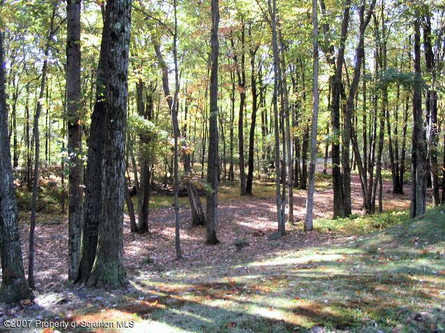 143 Johnson Road Canadensis, PA 18325 - Photo 12 of 15 Gallery Image 12