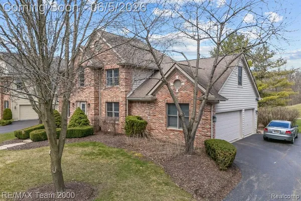 $535,000 | 5681 Woodfield Parkway, Grand Blanc, MI 48439