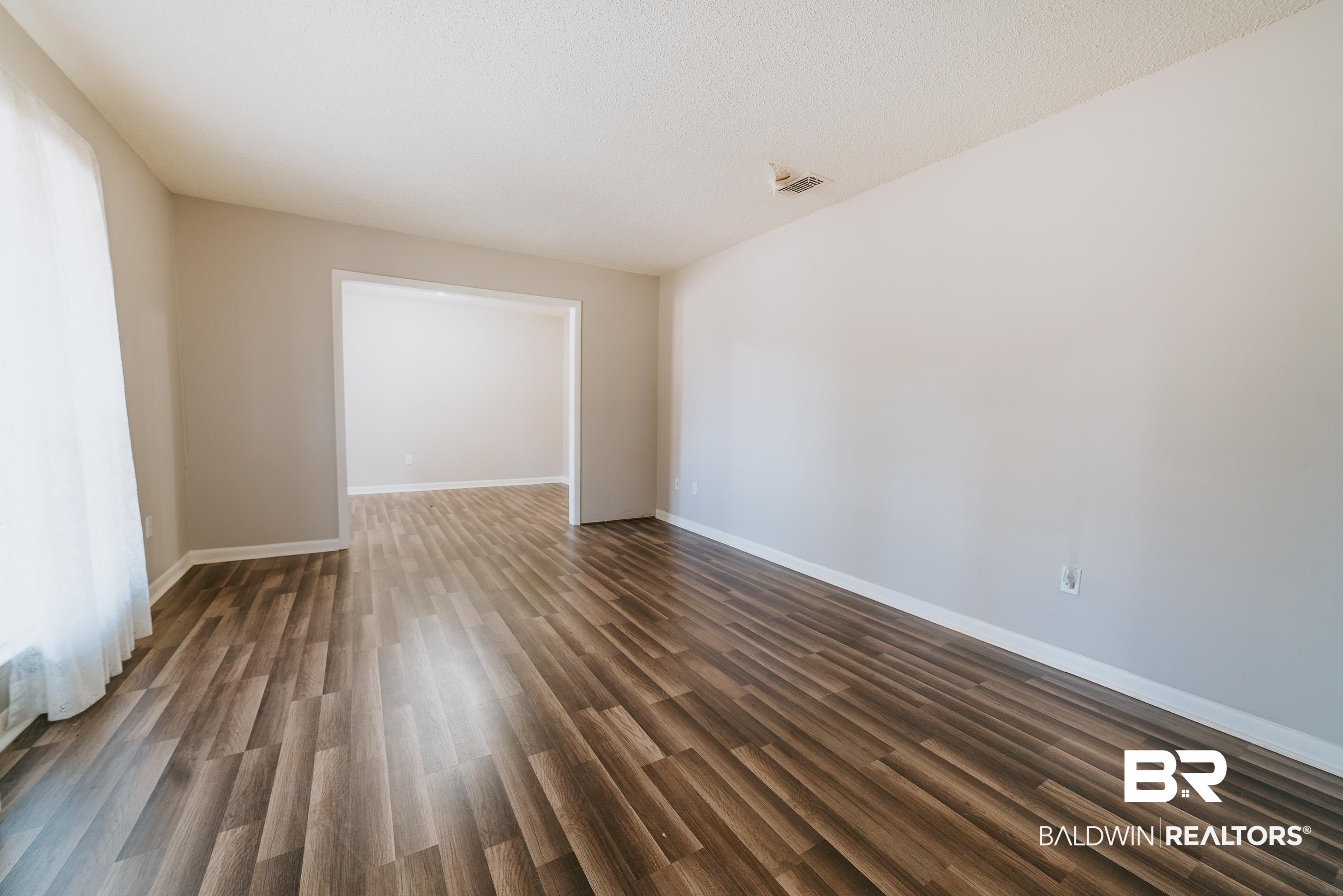 4227 Golfway Drive Eight Mile, AL 36613 - Photo 5 of 22