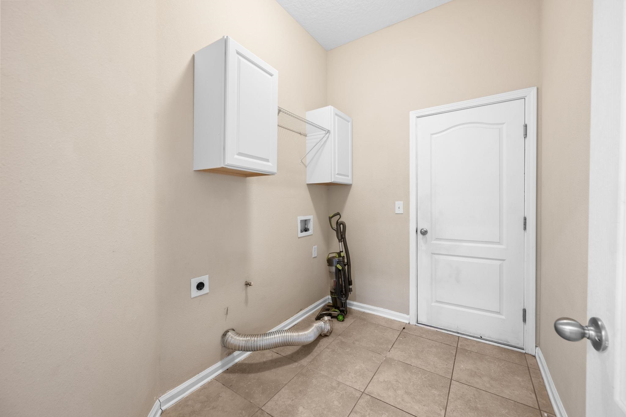 509 Deer Crossing Road St. Augustine, FL 32086 - Photo 25 of 54 a view of a room with gym equipment