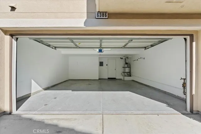 a view of utility room