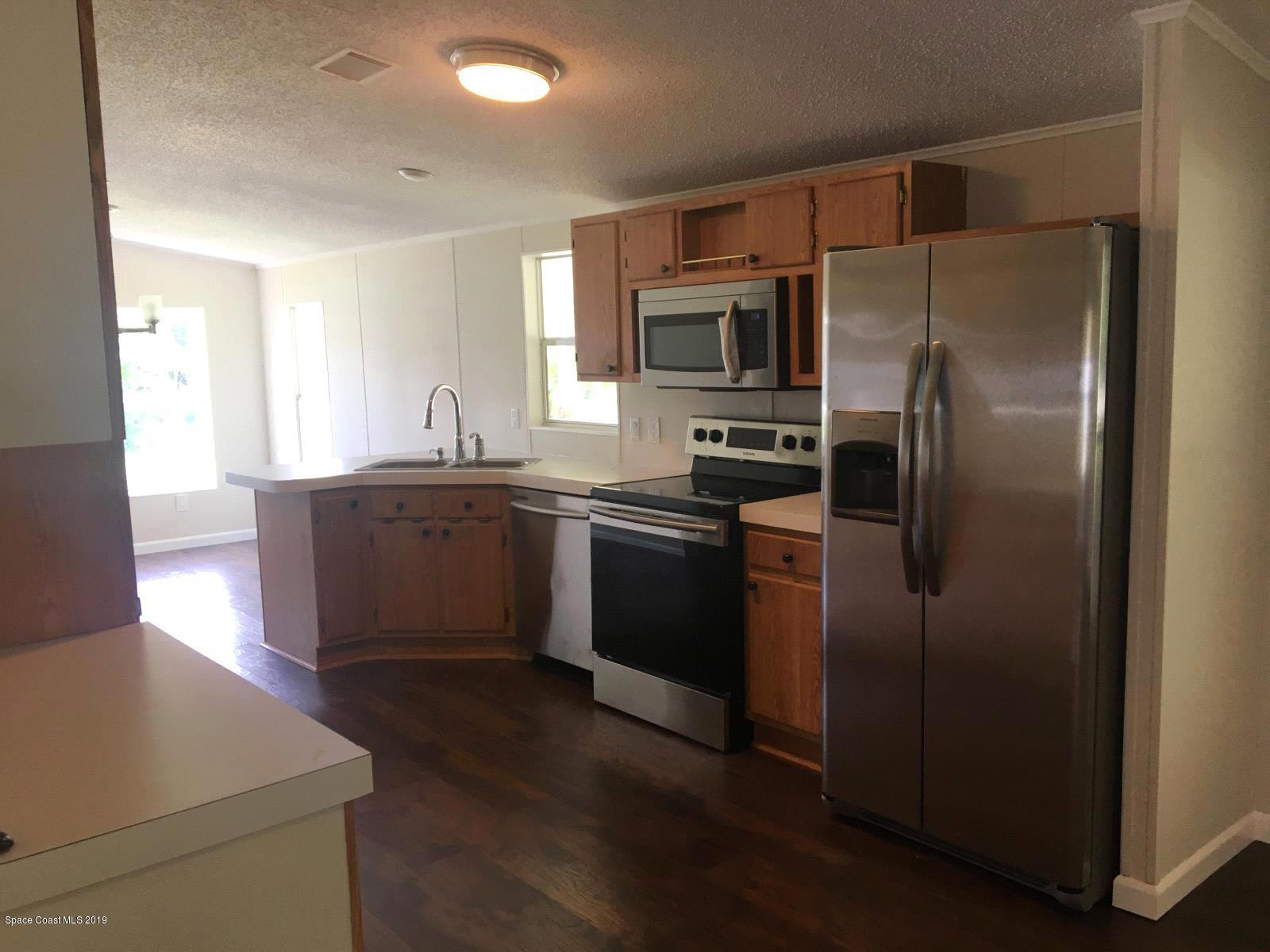 3425 Turnbull Road Mims, FL 32754 - Photo 13 of 32 1. 20. IMG_8244