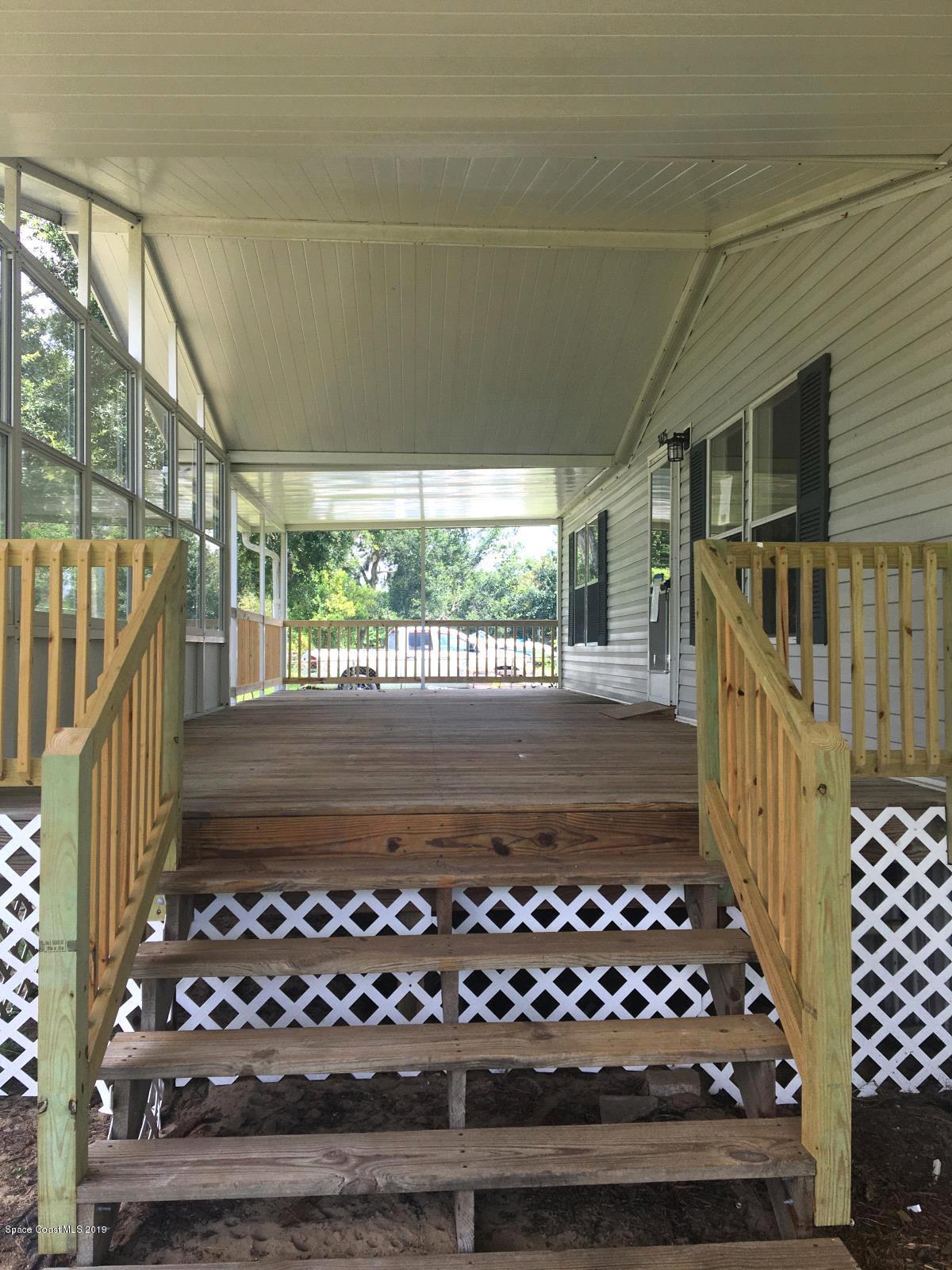 3425 Turnbull Road Mims, FL 32754 - Photo 5 of 32 10. 29. IMG_8234