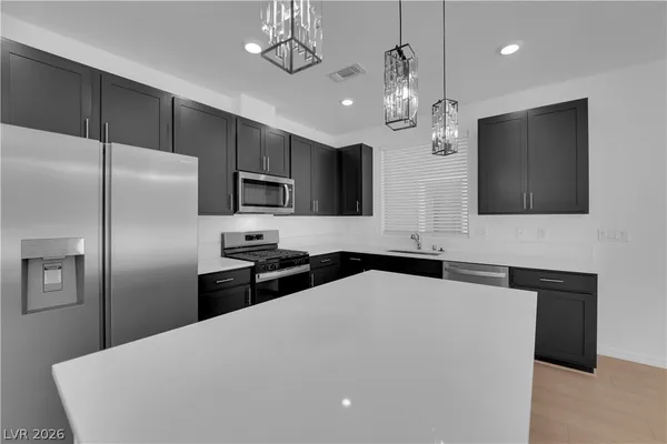 $2,700 | 10227 Estancia Hl Street, Las Vegas, NV 89141